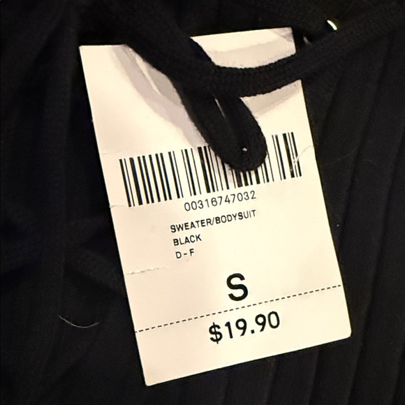 Forever 21 Black Criss-Cross Bodysuit - Small - Picture 3 of 7